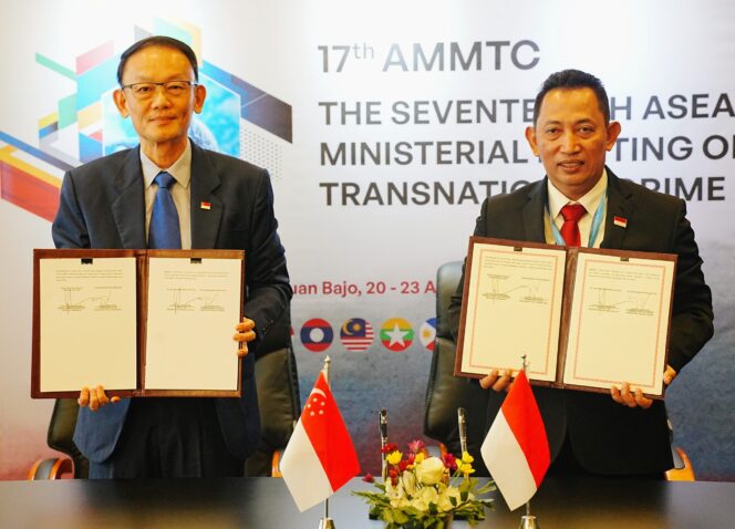 
 Kapolri Jenderal Listyo Sigit Prabowo teken MOU dengan 6 Negara lintas ASEAN pada AMMTC 17 di Labuan Bajo.(Ist)