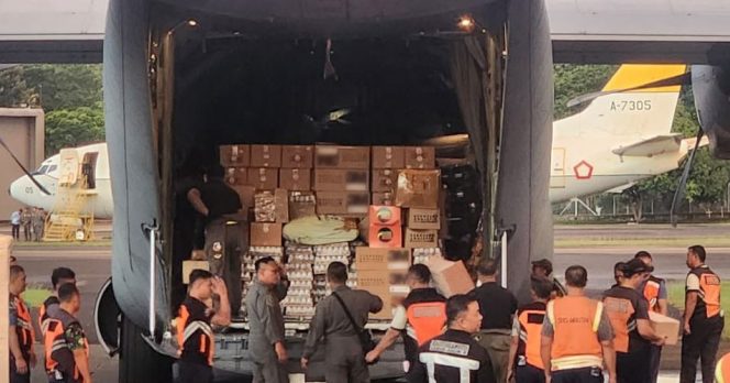 
					Distribusi bantuan korban erupsi Lewotobi Laki-Laki dari Bear Brand.(Ist)