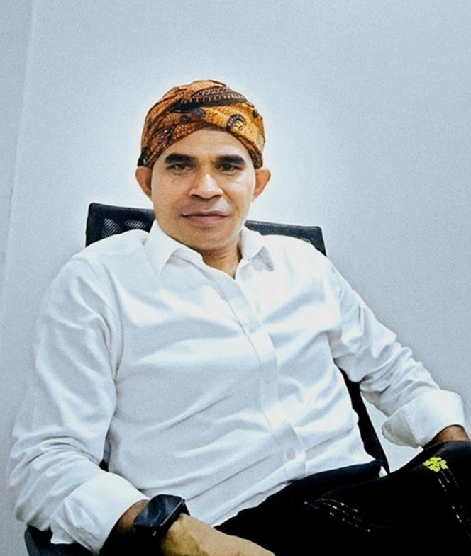 
 Yuvensius Darung, Praktisi Hospitality (ist)