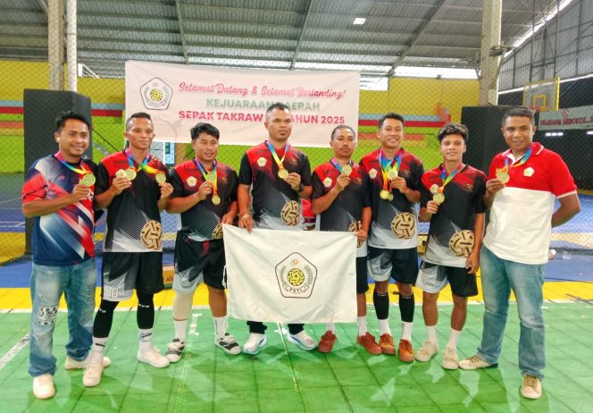 
					Perwakilan Manggarai Barat memborong tiga gelar juara kategori senior dalam Kejuaraan Daerah (Kejurda) Persatuan Sepak Takraw Indonesia (PSTI) Nusa Tenggara Timur ke-XX Tahun 2025 yang resmi berakhir.