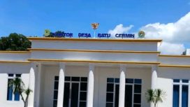 Kantor Desa Batu Cermin yang dibangun dari dana pribadi Kades Batu Cermin senilai 1,1 Miliar.(Ist)